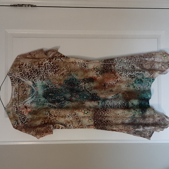 Top - Picture 1 of 3